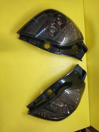 PILOTOS TRASEROS RENAULT CLIO III 5P - LED -