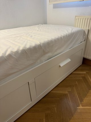 Letto a castello in legno bianco