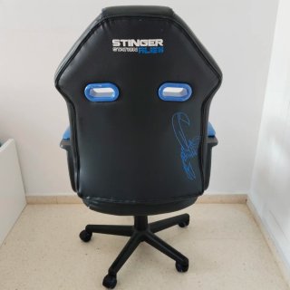 Silla Gamer STINGER Negra y Azul
