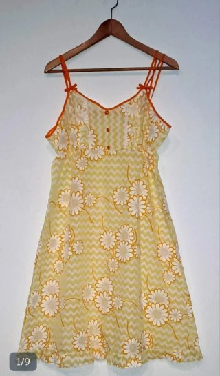 Vestido retro amarillo margaritas T. S/XS