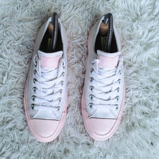 Zapatillas Converse Blancas y Rosas