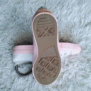 Zapatillas Converse Blancas y Rosas