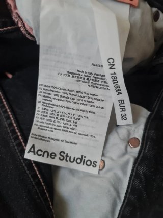 Pantalón corto Acne Studios negro