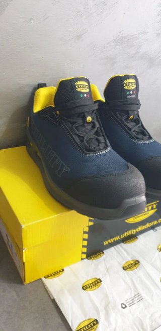 Scarpe da lavoro antinfortunistiche DIADORA  n 40