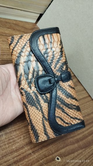 Cartera de mujer con estampado