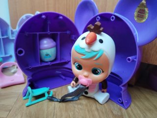 Bebé Llorón con accesorios