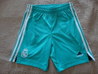 Equipación Real Madrid Niño 21/22 Talla 11-12 años