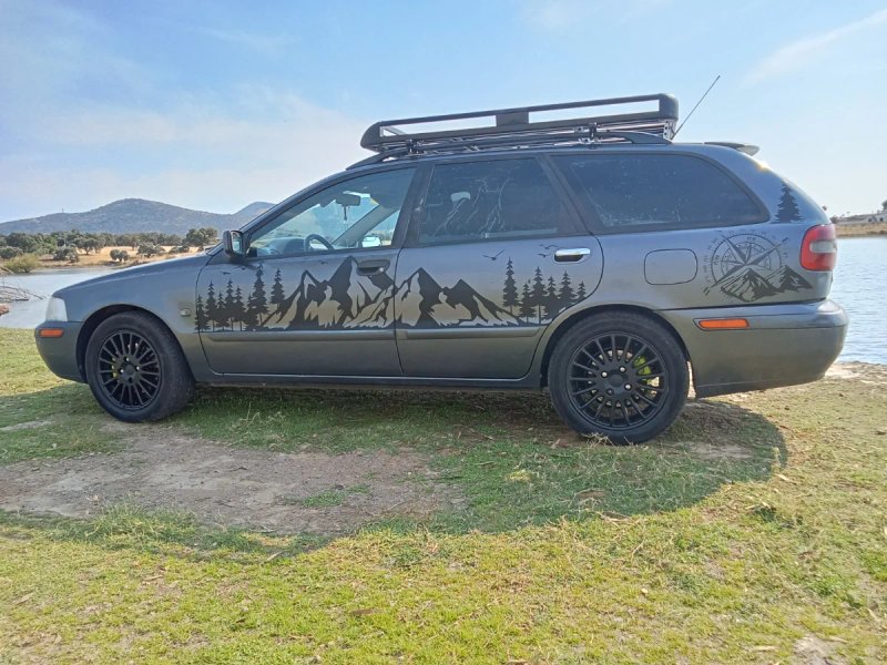 Volvo V40 2004 - foto 1