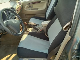 Volvo V40 2004