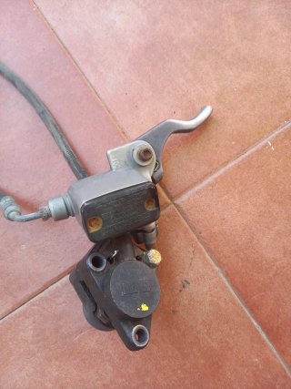 Conjunto Freno Brembo Derbi Senda. Derbi eu2