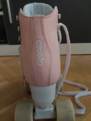 Patines de bota rosas talla 30, Oxelo.