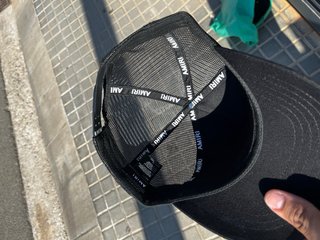 Gorra Amiri Negra con Logo Blanco