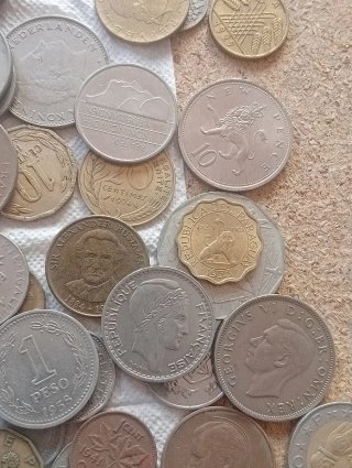 350 Monedas Mundiales Colección Variada