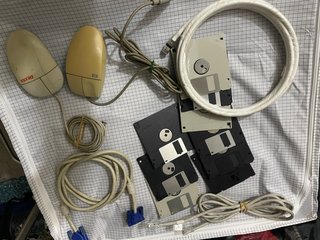 Lote Ratones, Disquetes Vintage y cables vintage.