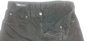 Bermuda caballero denim negro, Zara Talla 38.