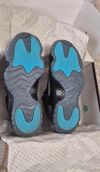Jordan 11 Gamma Blue Talla 43