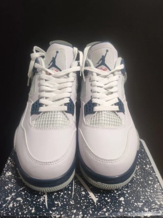 Jordan 4 Navy blue (precio negociable)