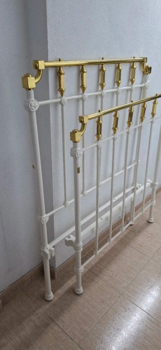 Cabecero y piecero forja blanco y dorado
