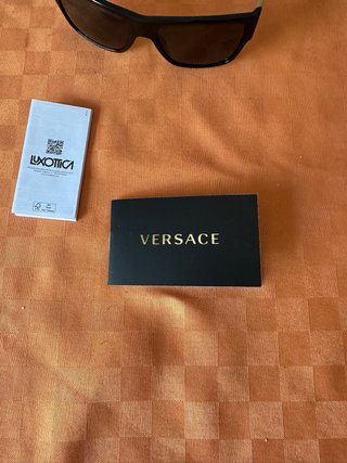 Occhiali Da Sole Versace Modello Greca