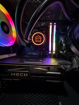 PC Gaming Ryzen 7 5800X3D RX 6750 XT 12GB 32GB RAM