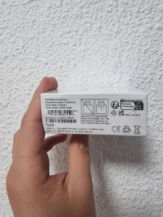 Auriculares Apple AirPods 4 Nuevos