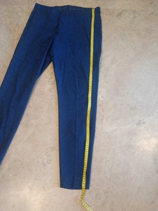 Pantalón traje azul Zara Talla 42