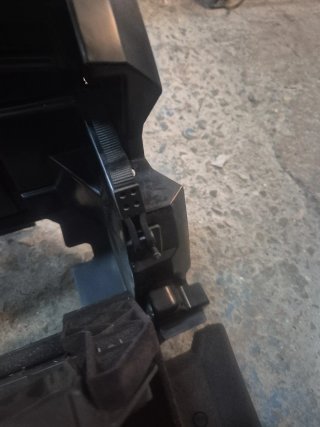 Guantera BMW E60