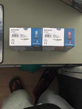 Teléfono Alcatel E160 (Azul y Rojo)