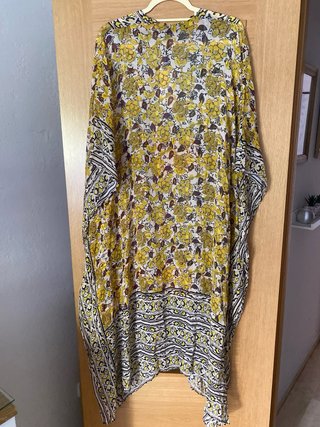 Vestido Kaftán Zara Estampado Flores Talla M