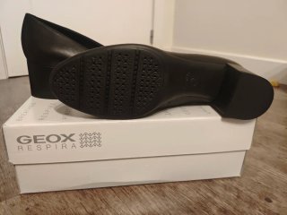 Zapatos Geox Salón Tacón Negro Talla 42
