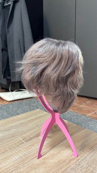Peluca pelo natural Corta Gris