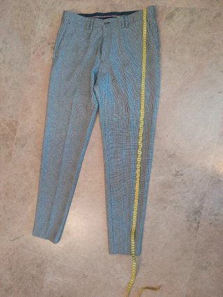 Pantalón Zara estampado cuadros talla 44
