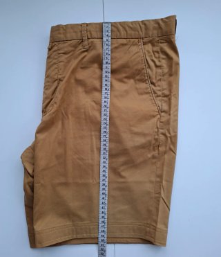 Pantalón corto hombre marrón