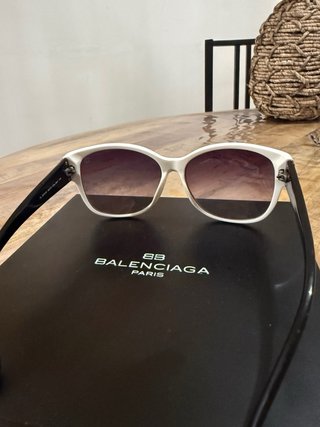 Gafas de sol Tous blancas y negras
