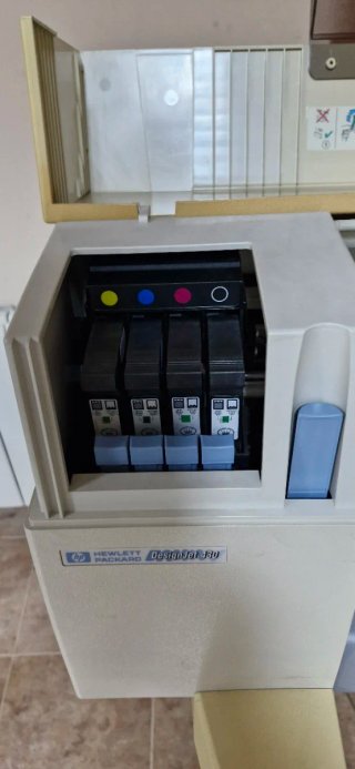 Plotter HP DesignJet 430 (Color)