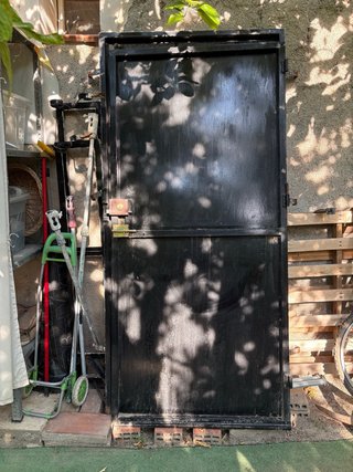 Puerta de acero 0.94 x 2.00m