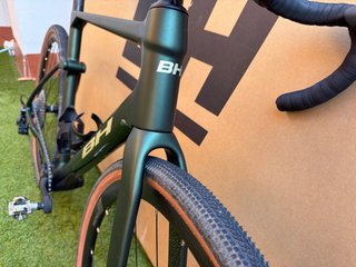 Bicicleta Gravel BH GRAVELX EVO 3.0