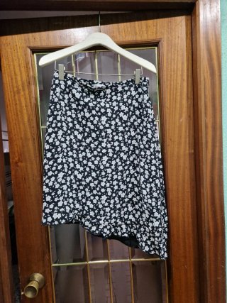 Diferentes faldas tallas M/38 por 1 euro