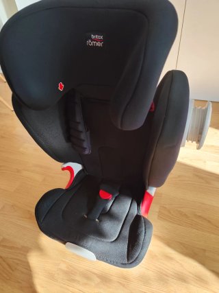 Silla Coche Römer Kidfix II XP SICT Negra 15-36 kg