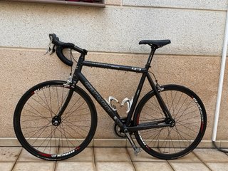 Bicicleta Canyon F8 Fixie Negra