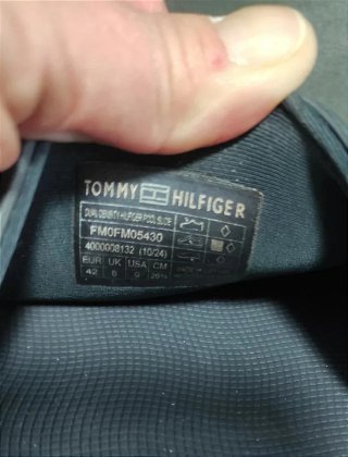 Chanclas Tommy Hilfiger.