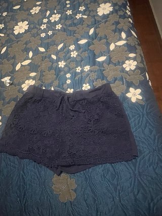 Shorts de encaje azul marino Talla M
