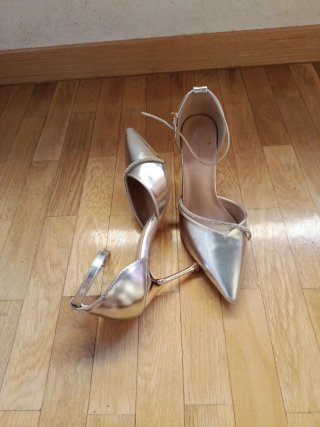 Zapatos de fiesta tacón plateado