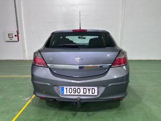 Opel Astra Gtc/BOLA DE REMOLQUE / Sport 1.9 CDTi