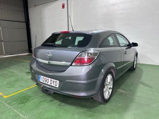 Opel Astra Gtc/BOLA DE REMOLQUE / Sport 1.9 CDTi