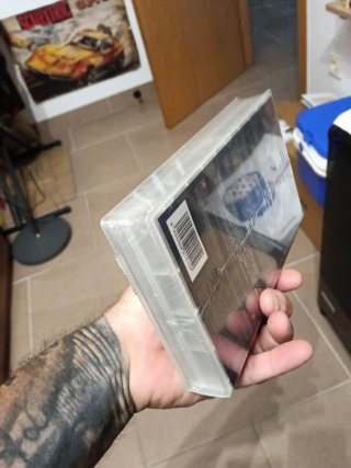 Pelí VHS Depredador SIN ABRIR..ARNOL
