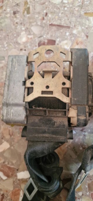 Retractor Cinturón Audi Trasero Izquierdo L/R
