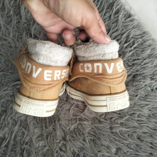 Zapatillas Converse Beige y Naranja