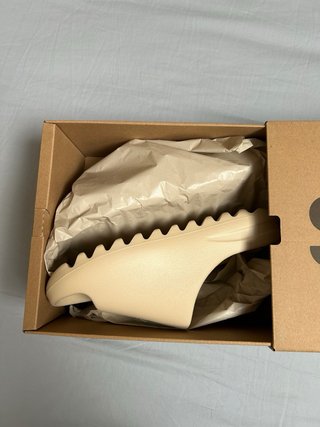 Yeezy Slide Bone Auténticas Talla 43