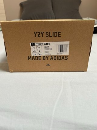 Yeezy Slide Bone Auténticas Talla 43